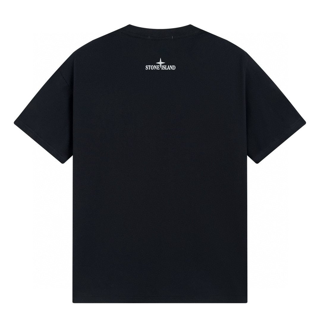 Monochromatic T-shirt