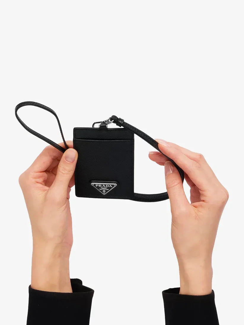 "PR-Cardholder"