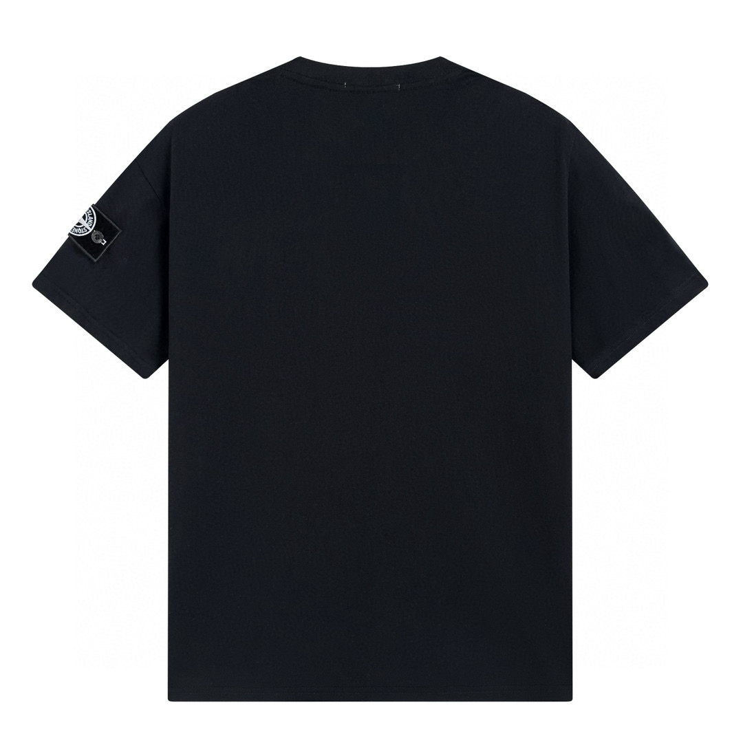 Monochromatic T-shirt