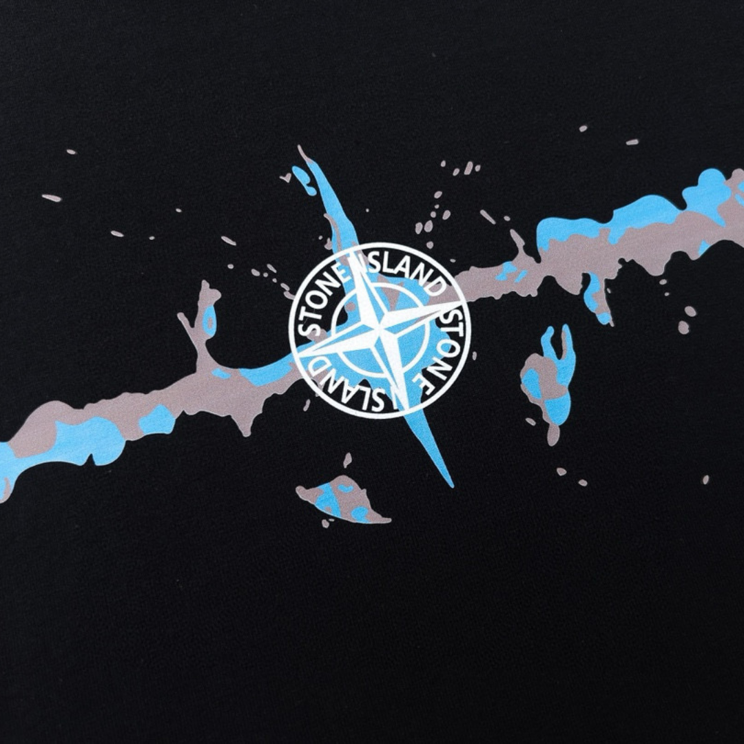 Polychromatic T-shirt