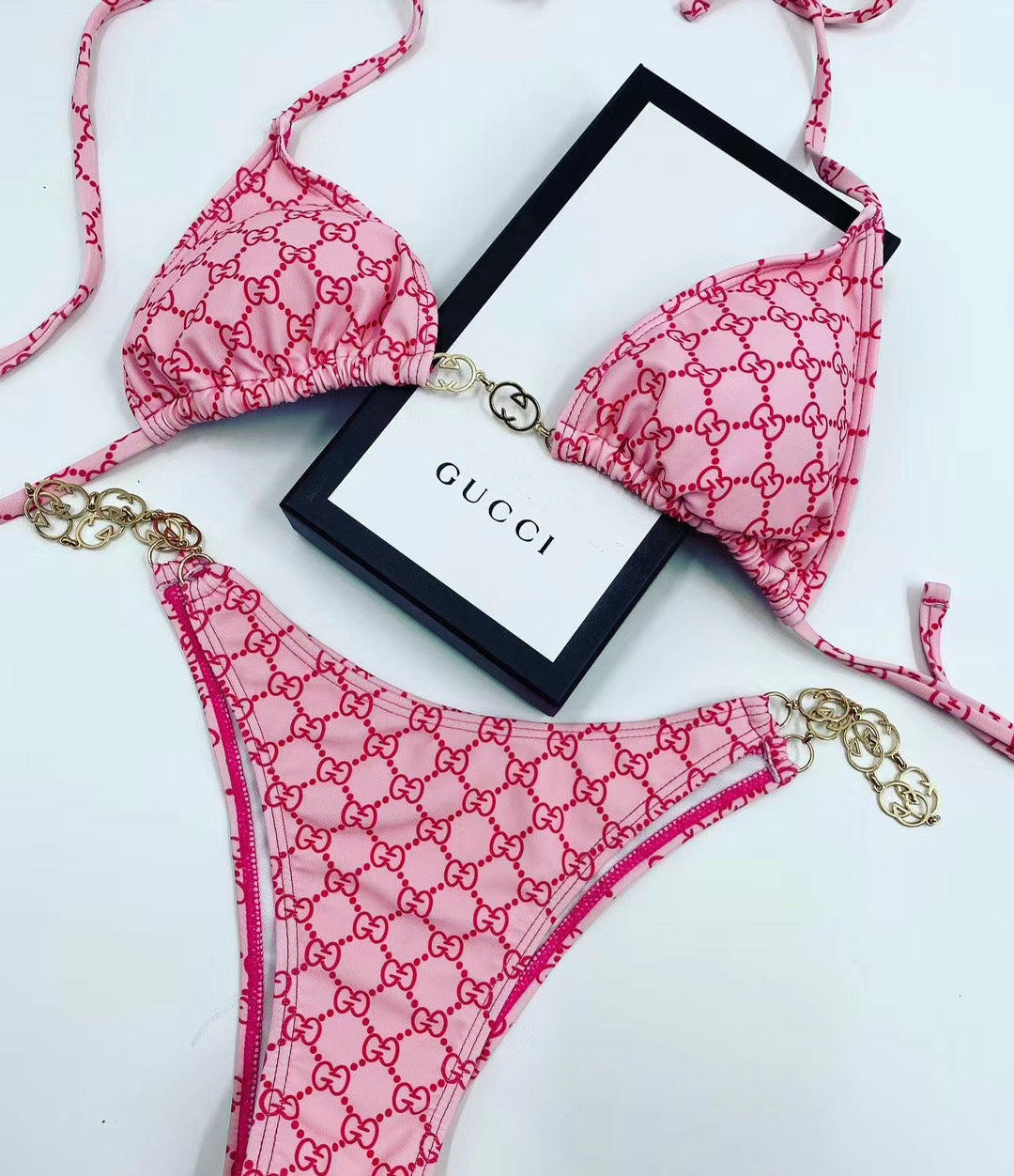 "GU" Bikini