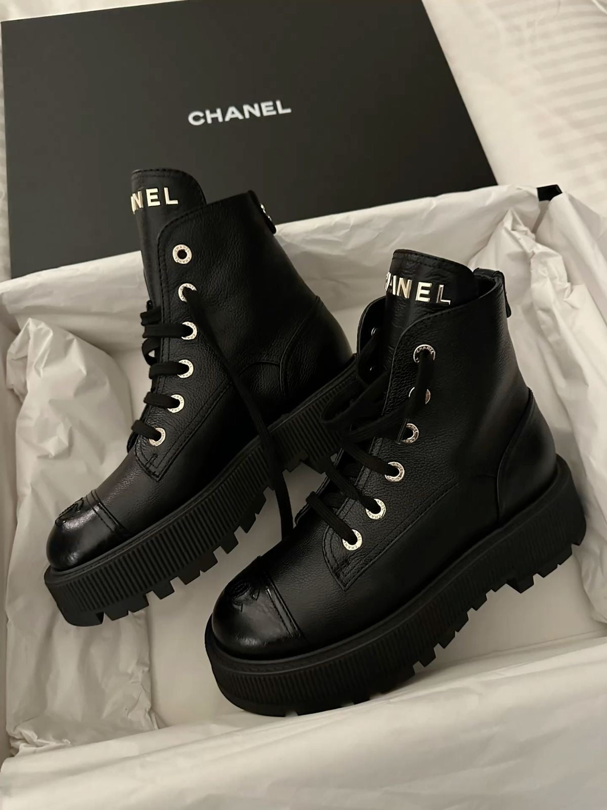 LACE UP LOGO ANKLE BOOTS
