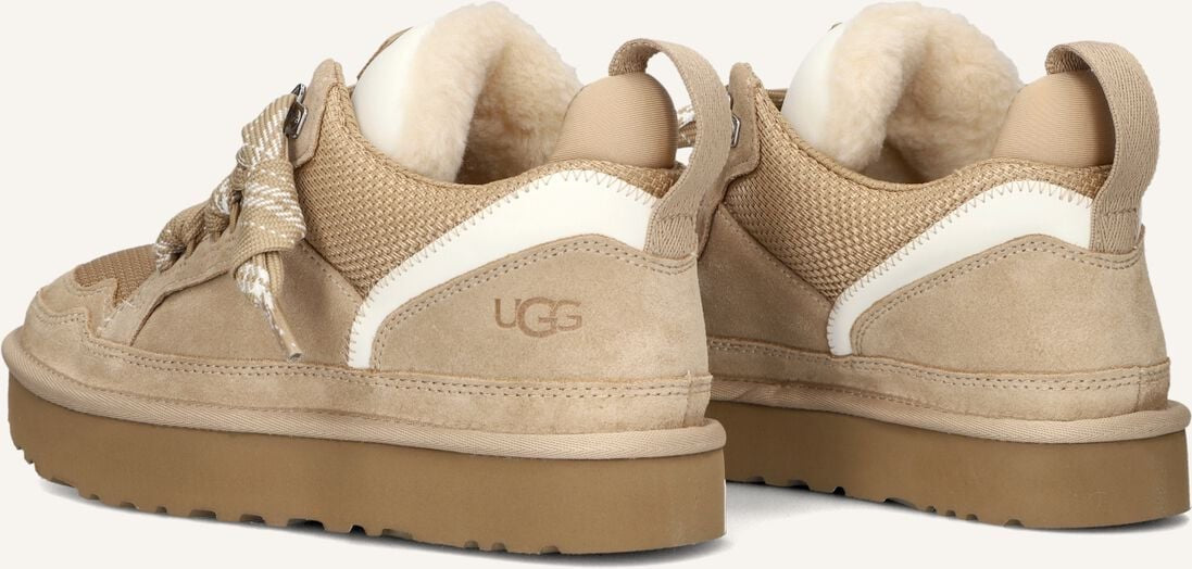 Sneaker A10