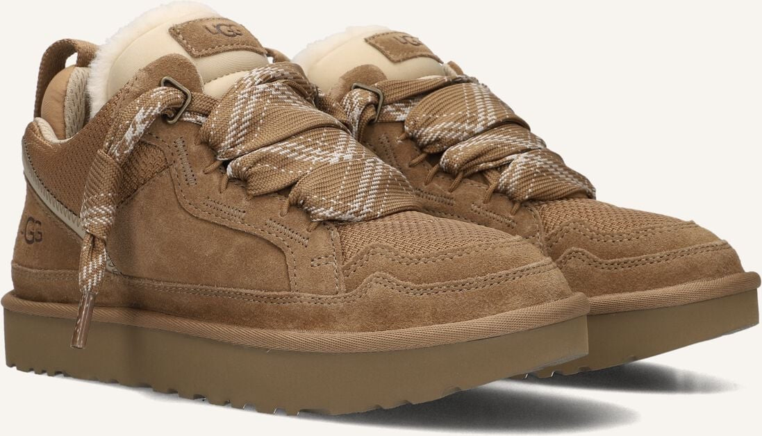 Sneaker A10