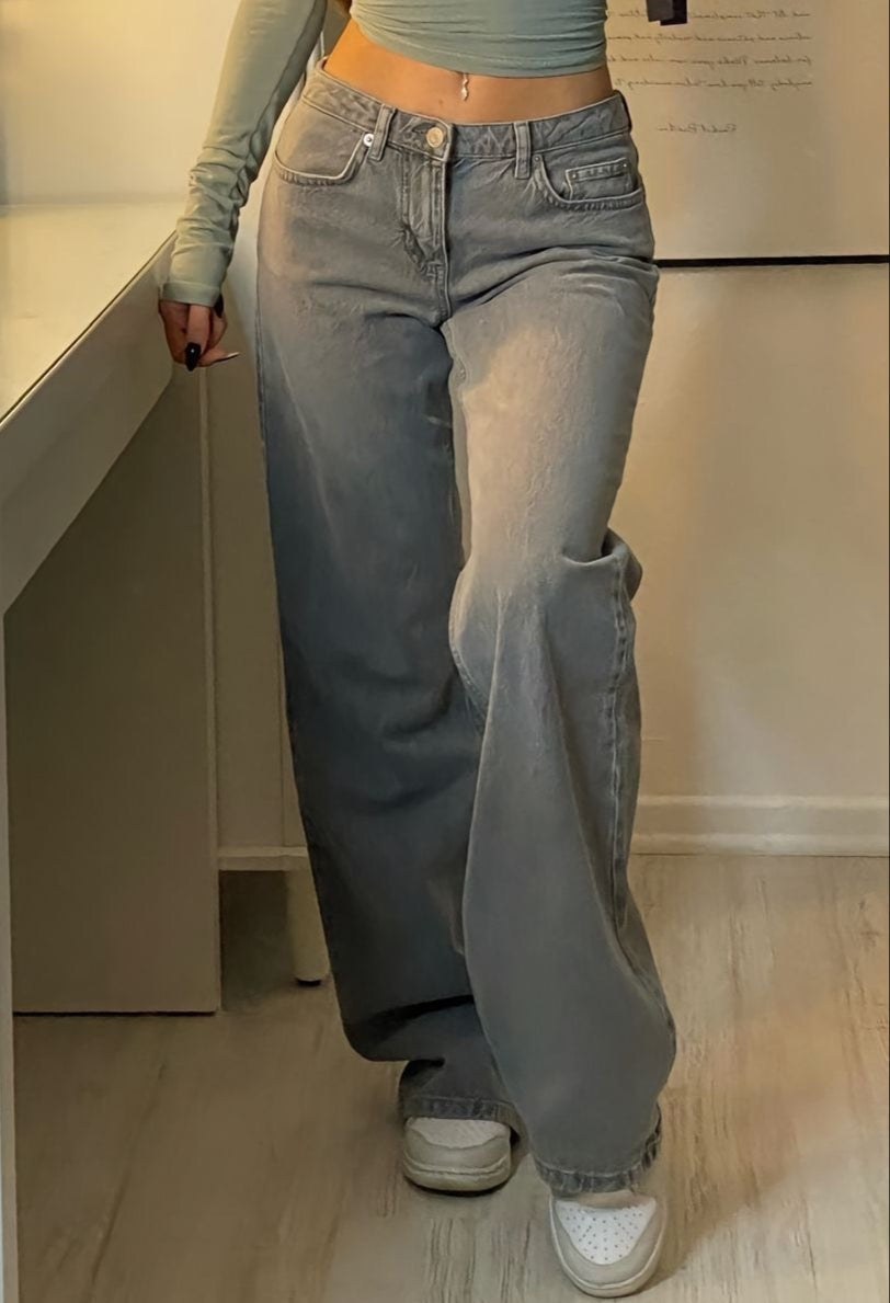 MIA Low-Rise Jeans