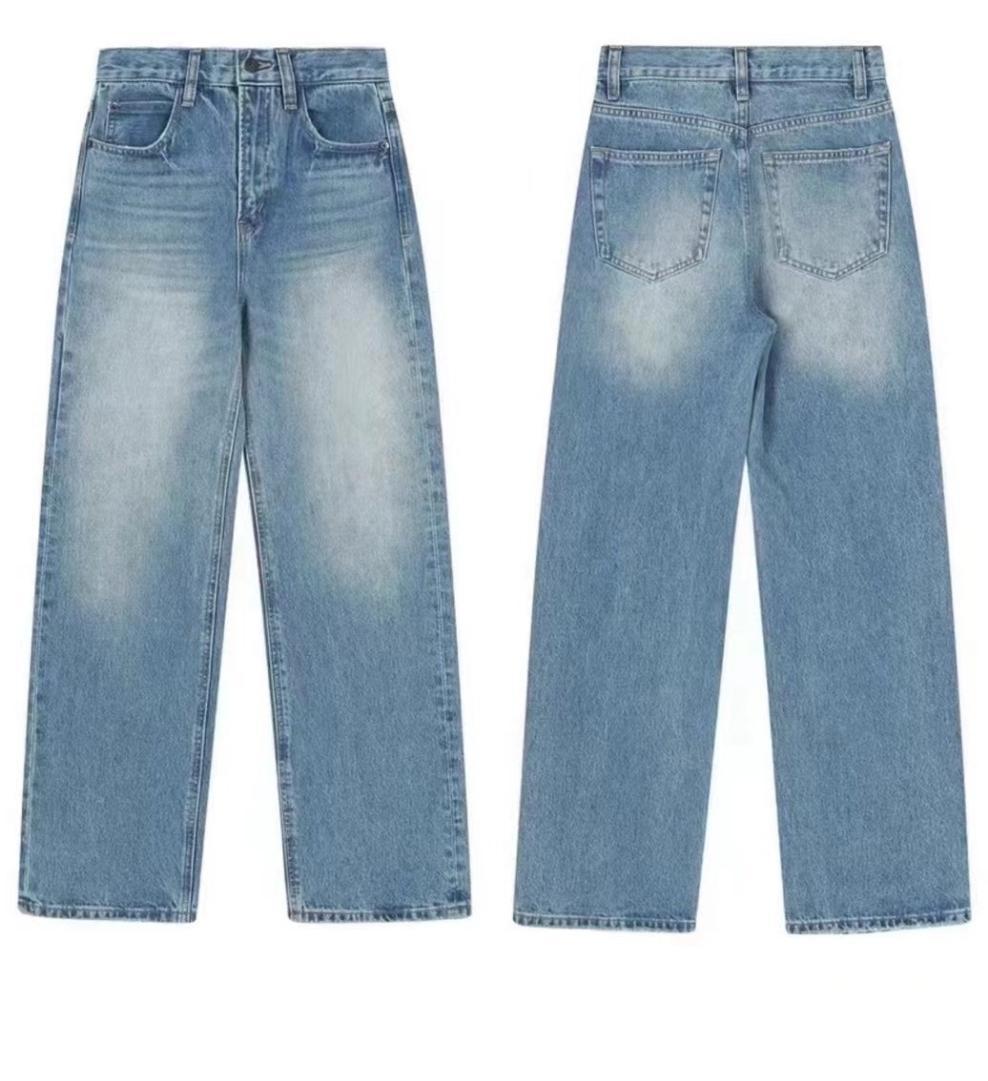 Straight Jeans